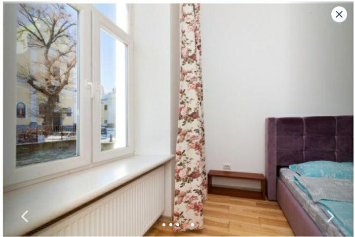 Apartamento Три Кімнати Вулиця Грушевського 9 Центр Міста Львів Exterior foto